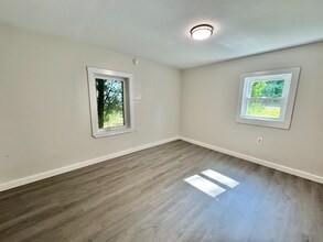 194 River Rd in Bucksport, ME - Building Photo - Building Photo