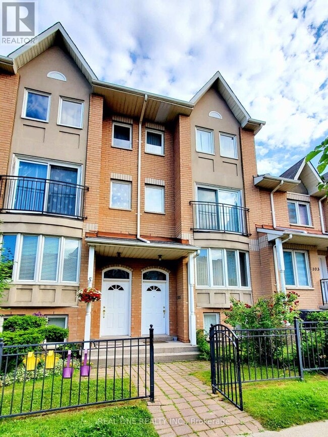property at 29-129 Rosebank Dr
