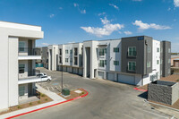 Desert Commons East in El Paso, TX - Building Photo - Building Photo