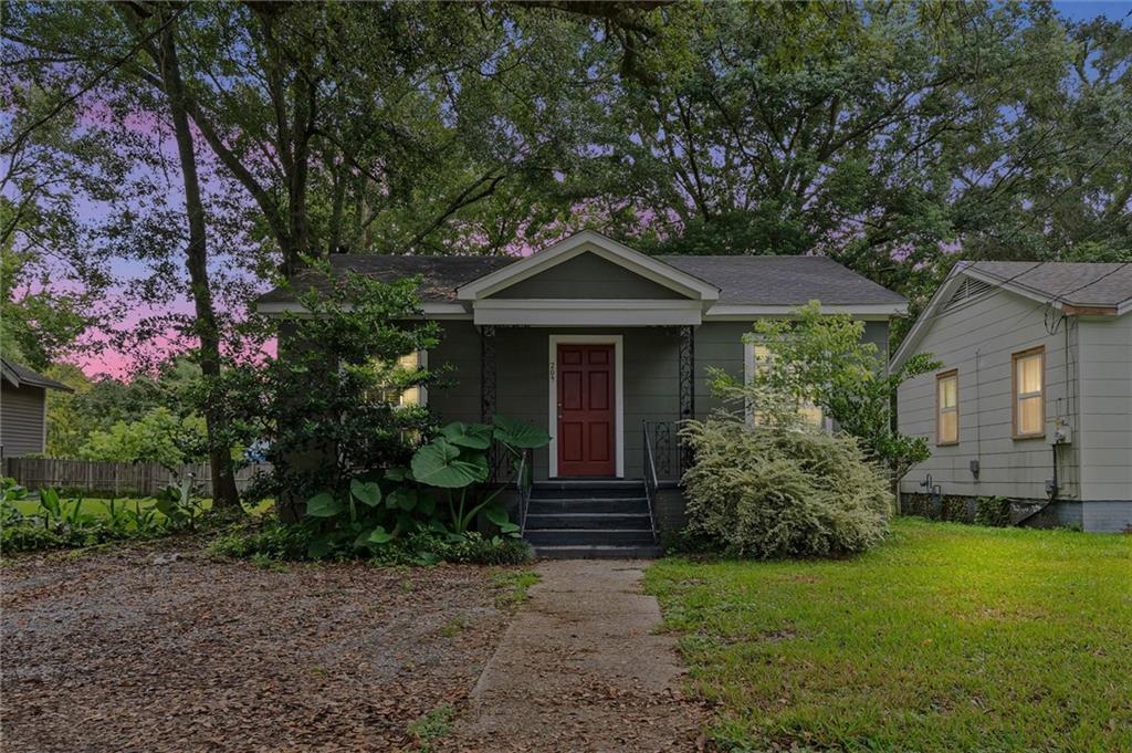209 Mohawk St in Mobile, AL - Foto de edificio