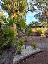 6706 S Kissimmee St, Unit 6706.5 Kissimmee st. FL in Tampa, FL - Foto de edificio - Building Photo