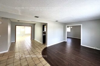 514 NW Floresta Dr in Port St. Lucie, FL - Building Photo - Building Photo