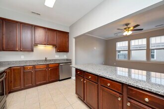 748 Washington Ave in Norfolk, VA - Building Photo - Building Photo