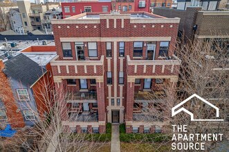 3231 N Kenmore Ave, Unit 3 in Chicago, IL - Building Photo - Building Photo