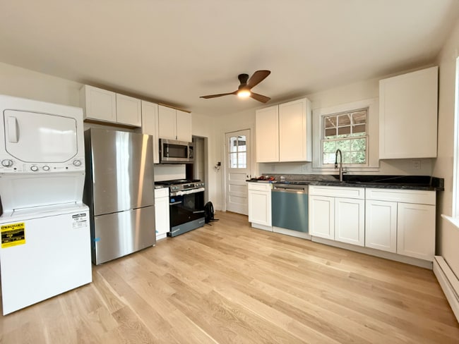 51 Pleasant St