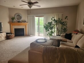 16640 50th Ct N in Minneapolis, MN - Foto de edificio - Building Photo