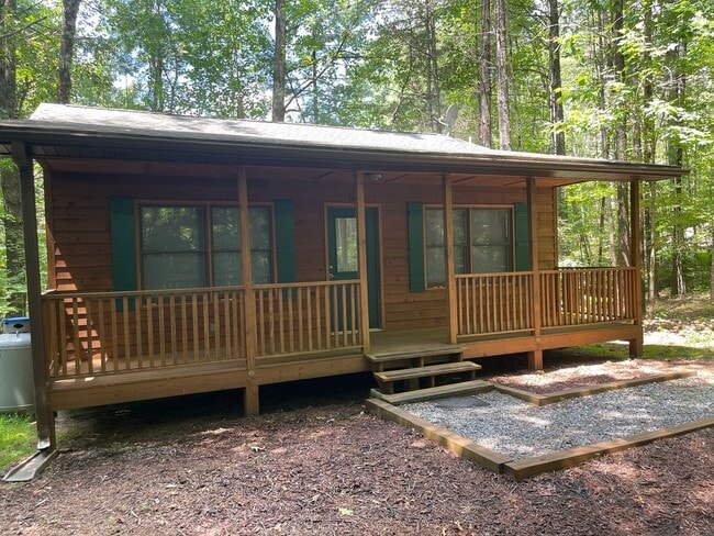 property at 60 Pine Thicket Ln
