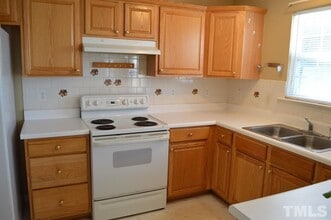 2306 Nutting Ln in Apex, NC - Building Photo - Building Photo