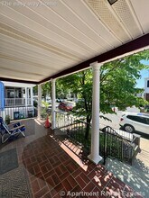 19 Park Ave, Unit 3 in Somerville, MA - Building Photo - Building Photo