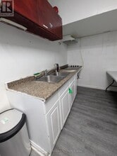 2823 Danforth Ave in Toronto, ON - Building Photo - Building Photo