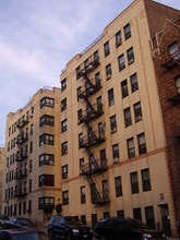 2200 Tiebout Ave in Bronx, NY - Building Photo - Building Photo