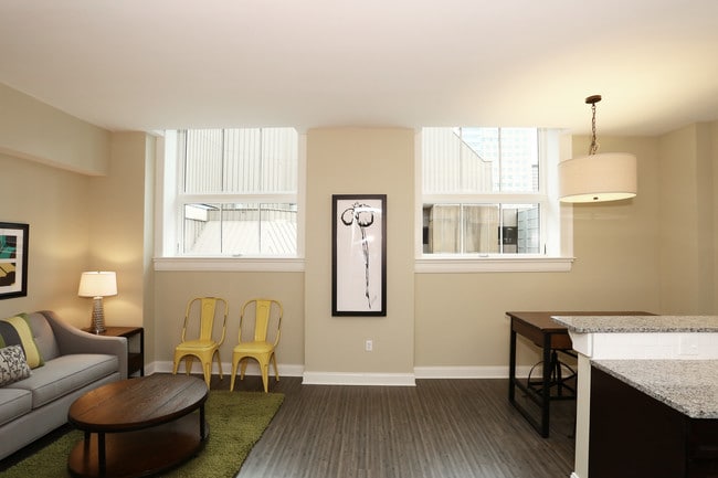 The Grand on Ann Uccello in Hartford, CT - Building Photo - Interior Photo