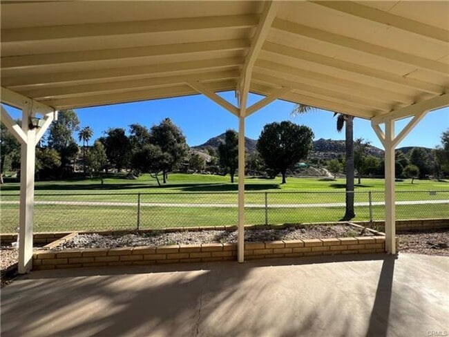 30801 Paradise Palm Ave in Homeland, CA - Building Photo - Building Photo