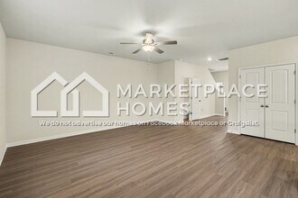 2047 Lala Loop in White Bluff, TN - Building Photo - Building Photo