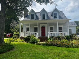 2105 Rail Ct in New Bern, NC - Building Photo