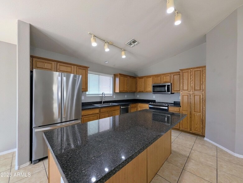 13959 W Country Gables Dr, Unit 1234 in Surprise, AZ - Building Photo
