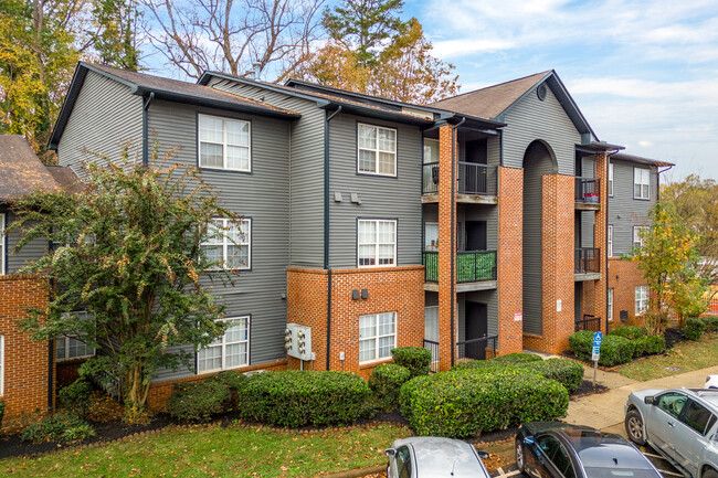 Wallace Terrace Apartments in Charlotte, NC - Building Photo - Building Photo