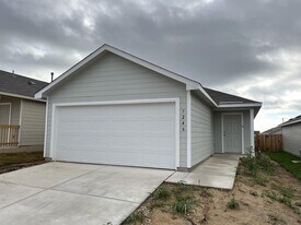7246 Plow Run in San Antonio, TX - Building Photo
