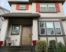 550 SW 200th Ave in Beaverton, OR - Building Photo - Building Photo