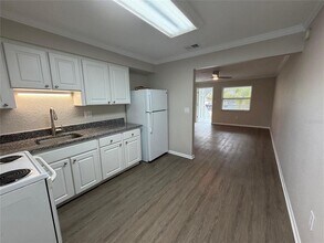 460 Beltrees St in Dunedin, FL - Building Photo - Building Photo