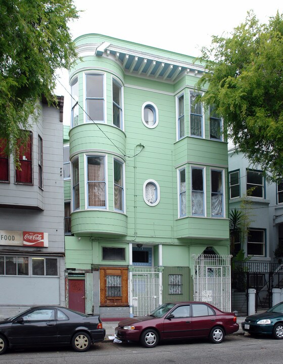 2894 Folsom St in San Francisco, CA - Building Photo