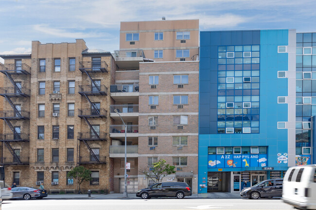 2158 Ocean Ave in Brooklyn, NY - Building Photo - Building Photo