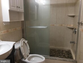 1017 Arch St-Unit -3B in Philadelphia, PA - Building Photo - Building Photo
