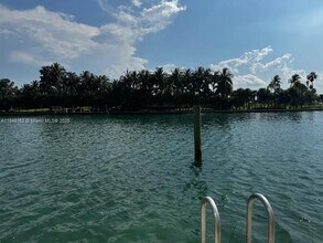 9100 W Bay Harbor Dr in Bay Harbor Islands, FL - Building Photo - Building Photo