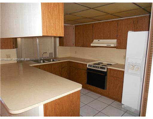 property at 4131 W 18th Ct