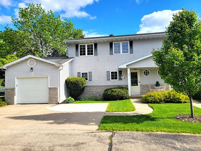 property at 1 Sonora Ct