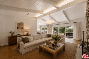 20337 Alerion Pl in Los Angeles, CA - Building Photo