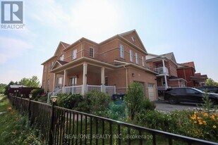 4302 Trail Blazer Way in Mississauga, ON - Building Photo