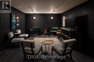 57 Spadina Ave. in Toronto, ON - Building Photo - Building Photo