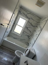 14 St Lawrence St in Manchester, CT - Building Photo - Building Photo