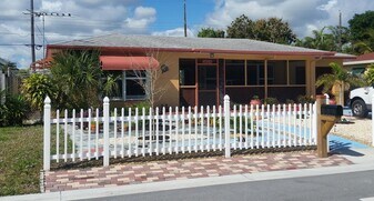 1419 N M St in Lake Worth Beach, FL - Building Photo