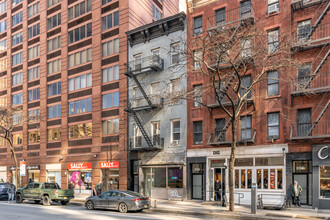 858 Eighth Ave in New York, NY - Building Photo - Building Photo