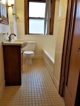 7004 Amherst Ave in University City, MO - Building Photo - Building Photo