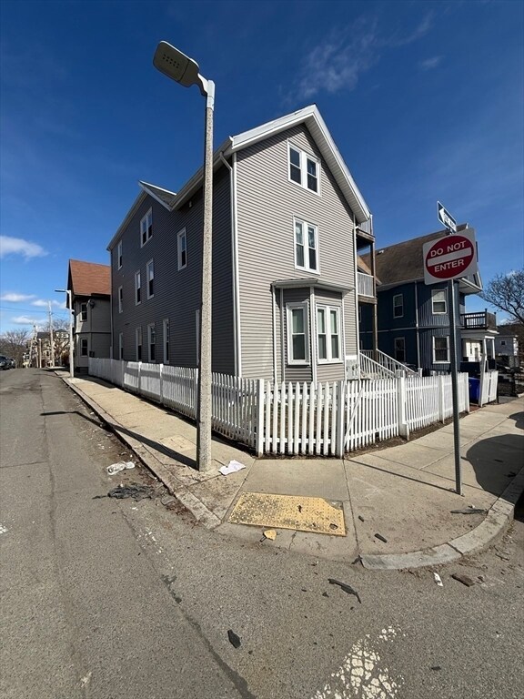 13 Schuyler St in Boston, MA - Building Photo - Building Photo