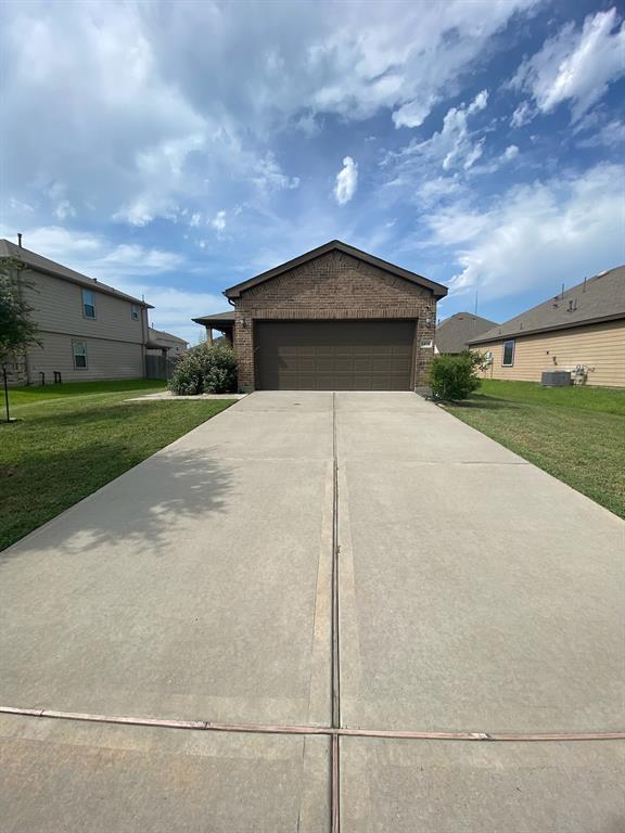 5815 Bluebonnet Ln