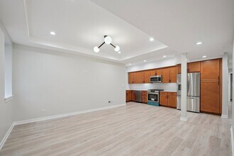 1635 W Warren Blvd, Unit 1 in Chicago, IL - Foto de edificio - Building Photo