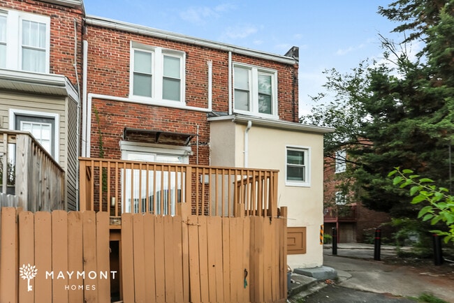 126 Ventnor Terrace in Dundalk, MD - Building Photo - Building Photo