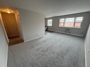 3001 N Thatcher Ave in River Grove, IL - Building Photo - Building Photo