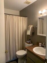 7502 E Carefree Dr, Unit Unit 204 in Carefree, AZ - Foto de edificio - Building Photo