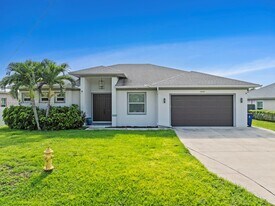 26724 Morton Ave in Bonita Springs, FL - Building Photo