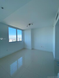 92 SW 3rd St, Unit 3309 in Miami, FL - Building Photo - Building Photo