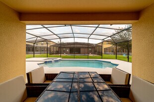 1138 Cypress Pointe Blvd in Davenport, FL - Building Photo