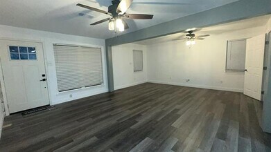 1115 Casa Dr in Mesquite, TX - Building Photo - Building Photo