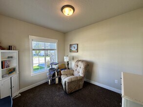 1973 Park Rim Way in Riverton, UT - Building Photo - Building Photo