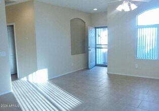 6597 W Lawrence Ln in Glendale, AZ - Building Photo - Building Photo