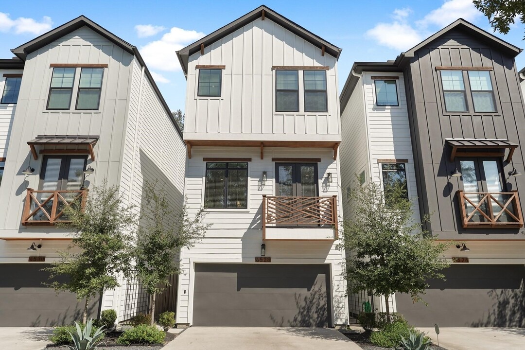 4528 Curtin Park Ct in Houston, TX - Building Photo